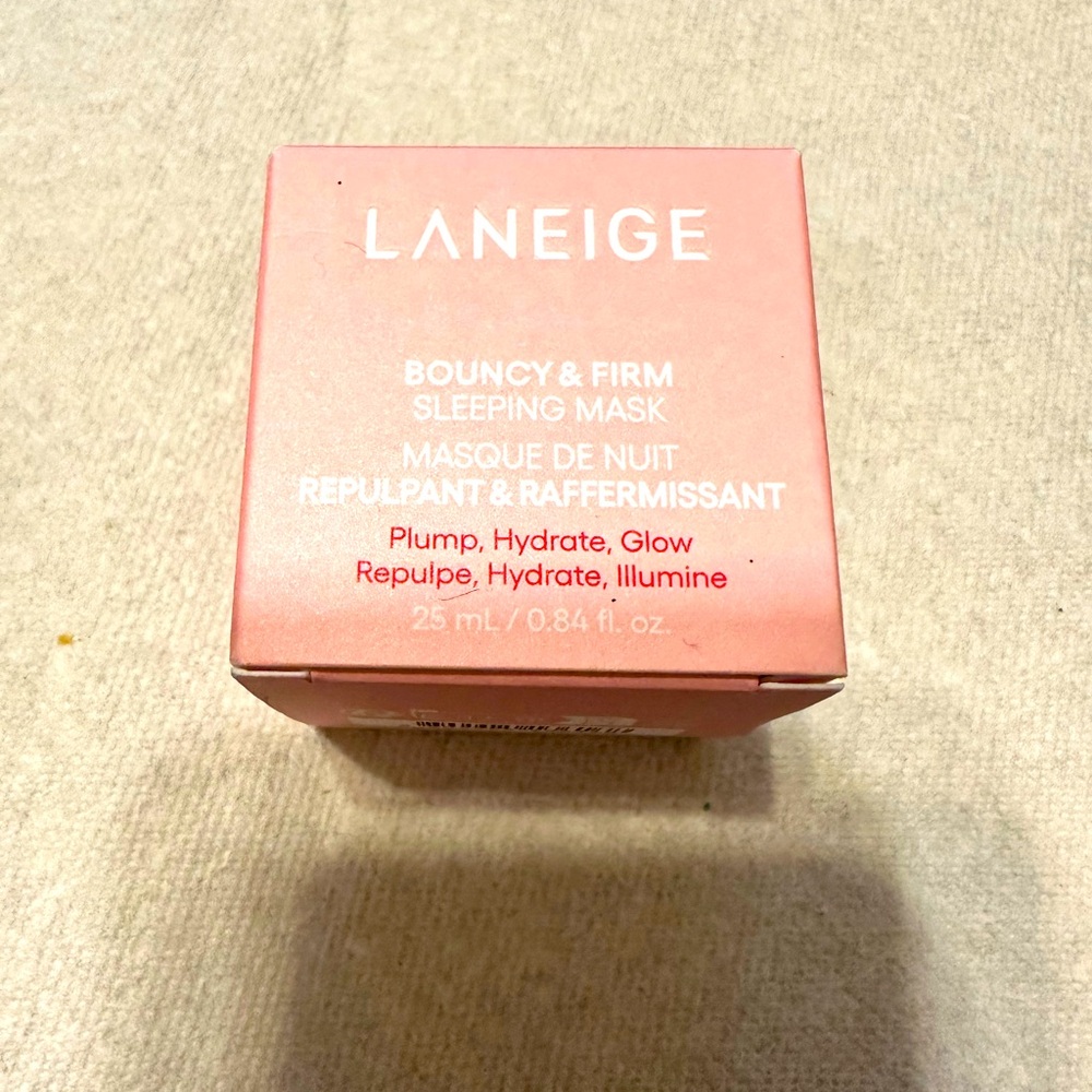 BNIB Laneige Bouncy & firm sleeping mask